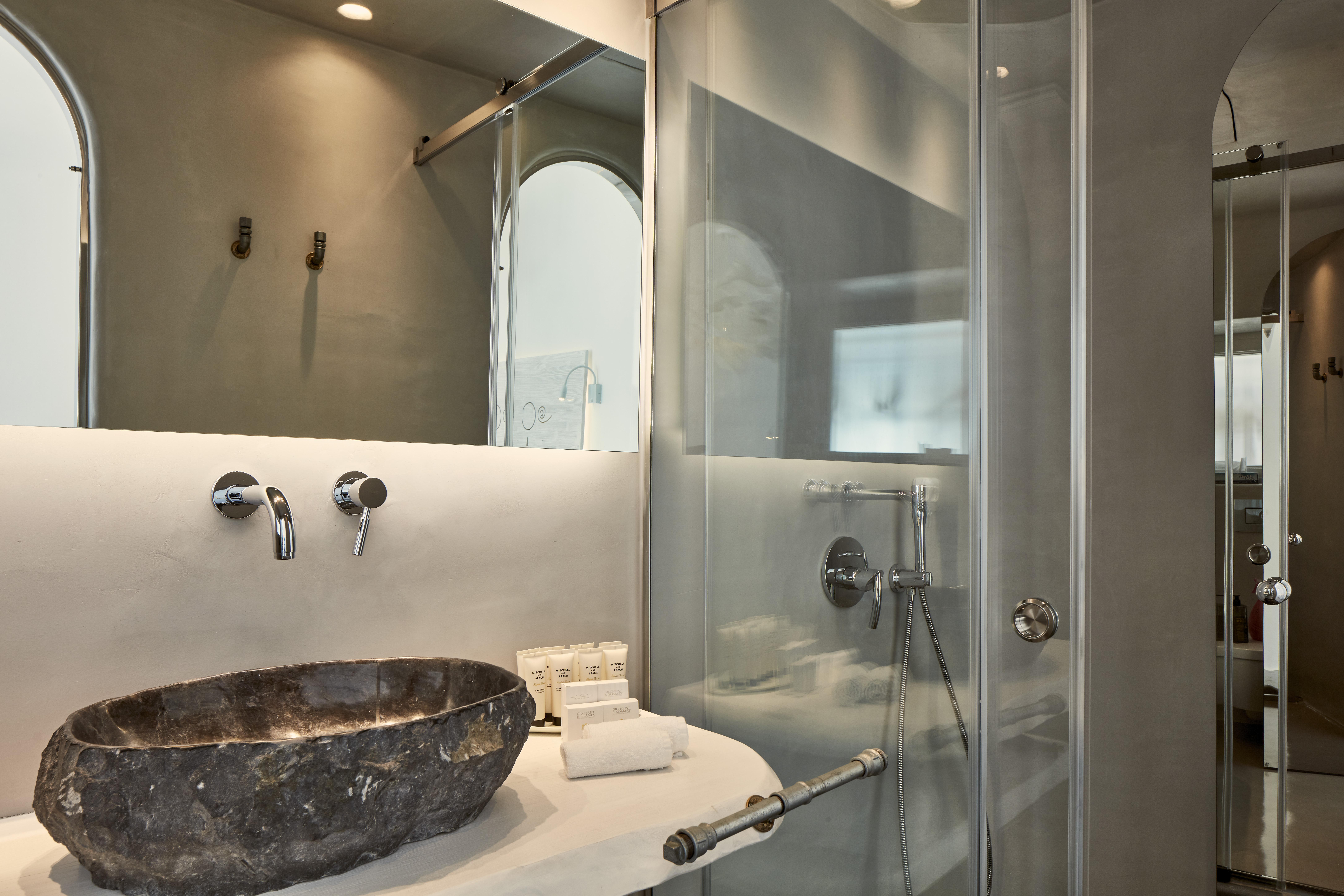Homeric Poems Hotel