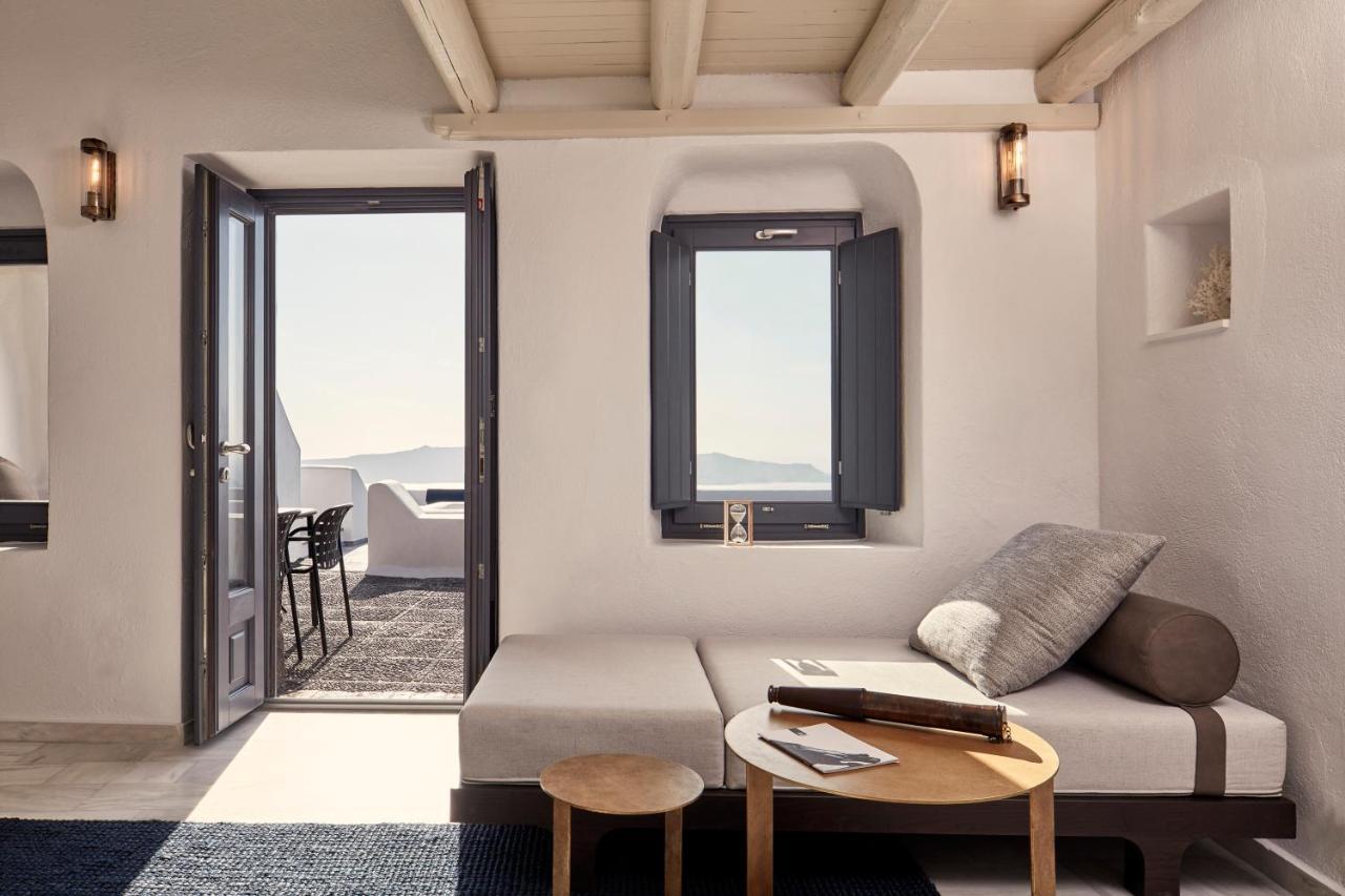 Homeric Poems Hotel